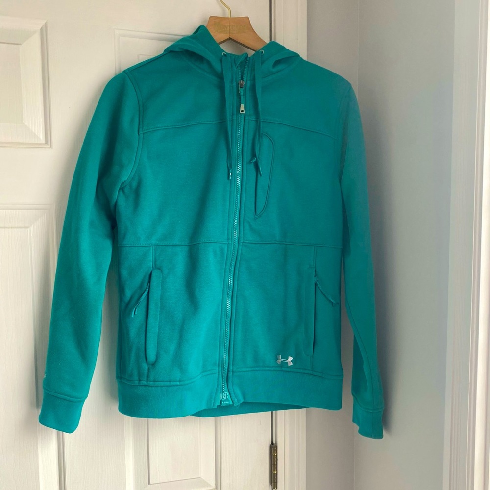 Women’s teal Under Armor sweatshirt